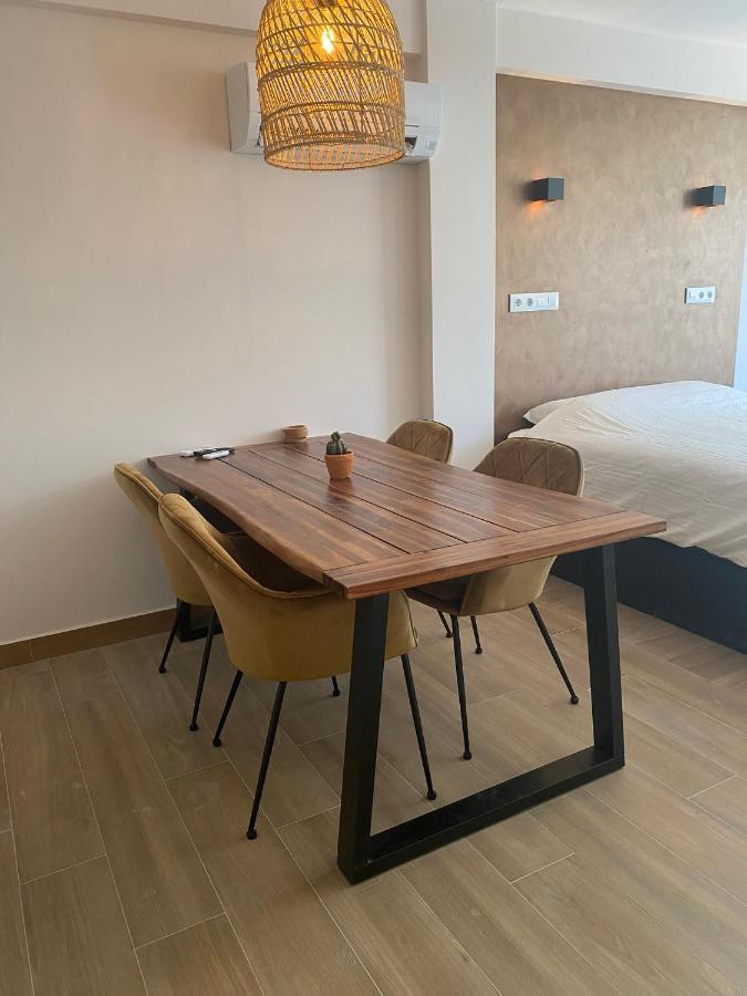 Apartamento Studio Don Jim Family, Beautiful Luxurious New Studio Near Arenal Beach Jávea Exterior foto